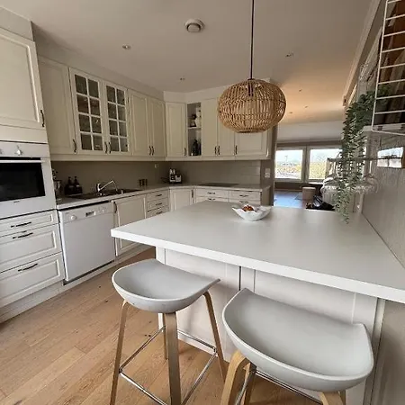 Daire 100 Meters From Ons - Small House With 3 Bedrooms Stavanger